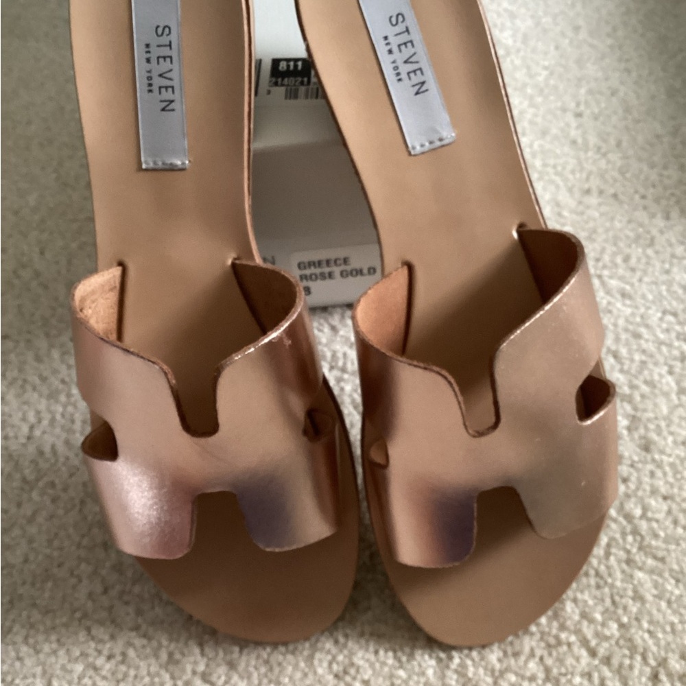 Steven By Steve Madden Metallic Rose gold Sandals (FINALPRICEDROP) - Picture 5 of 5